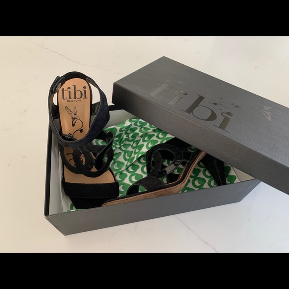 Vintage Tibi Heels - Picture 9 of 11